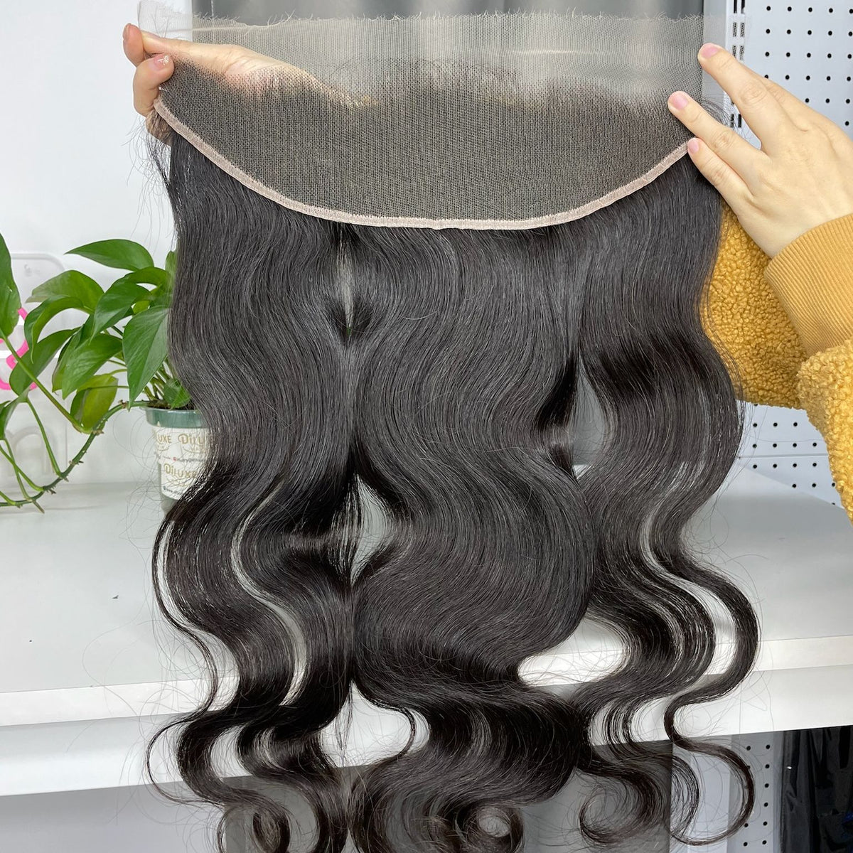 Top Raw High-end HD Frontal 13x4 13x6 #1B