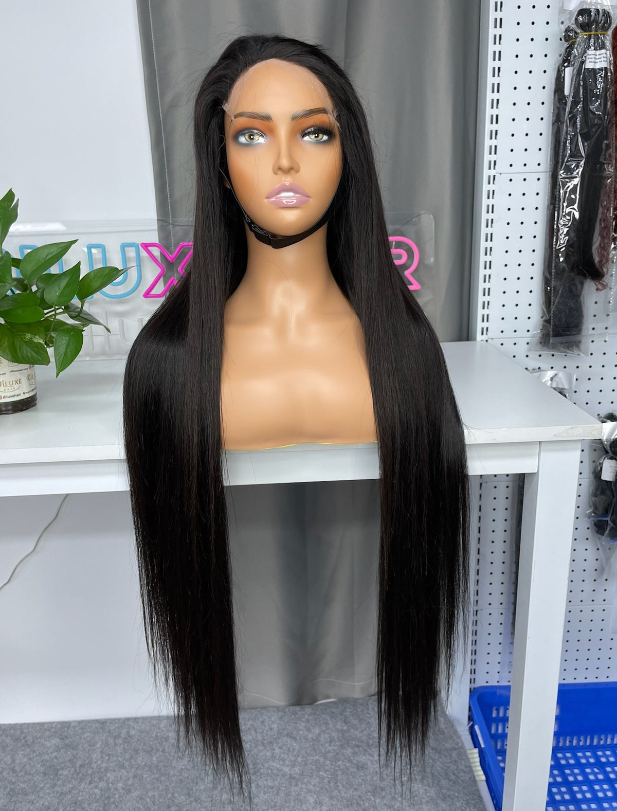 VR Custom Closure HD Wig #1B 2x6 4x4 5x5